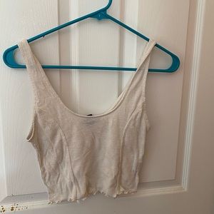 White scoop neck cropped tank top